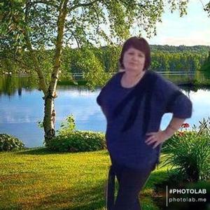 Людмила, 66 лет, Омск