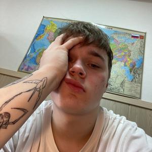 Анатолий, 23 года, Мытищи
