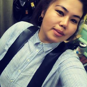 Девушки в Актау (Казахстан): Мадина, 30 - ищет парня из Актау (Казахстан)