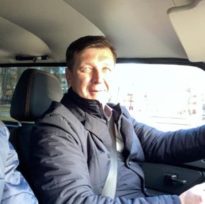 Парни в Нижнекамске: Олег Козлов, 53 - ищет девушку из Нижнекамска