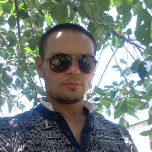 Парни в Ессентуках: Artem, 35 - ищет девушку из Ессентуков