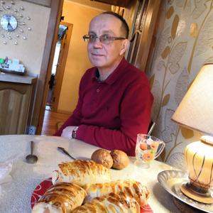 Парни в Вышний Волочке: Игорь, 61 - ищет девушку из Вышний Волочка