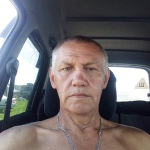 Владимир Фунтусов, 66 лет, Холмск