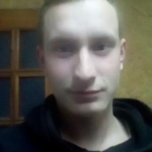 Парни в Калининграде: Андрей, 24 - ищет девушку из Калининграда