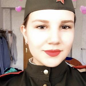 Девушки в Смоленске: Вера, 22 - ищет парня из Смоленска