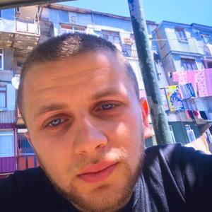 Giorgi, 23 года, Батуми