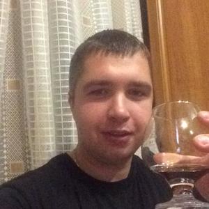 Богдан, 29 лет, Псков