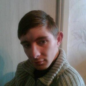 Илья, 35 лет, Таганрог
