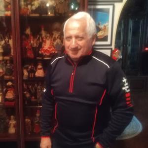 Юрий, 77 лет, Москва
