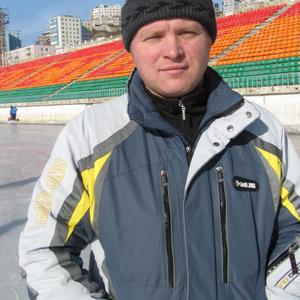 Денис, 46 лет, Владивосток