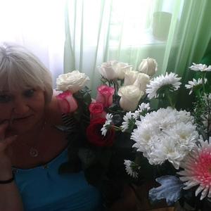 Девушки в Арсеньеве: Ирина, 59 - ищет парня из Арсеньева