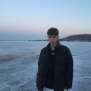 Vladimir, 21 год, Иркутск