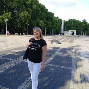 Девушки в Варшаве: Ирина, 47 - ищет парня из Варшавы