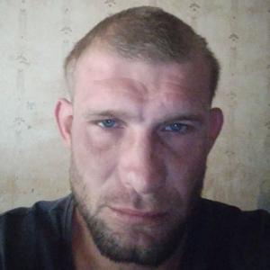 Парни в Вологде: Сергей, 33 - ищет девушку из Вологды
