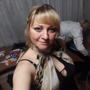 Девушки в Невинномысске: Людмила, 38 - ищет парня из Невинномысска