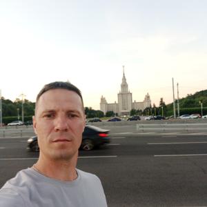 Роман, 42 года, Саратов