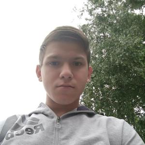 Парни в Липецке: Илья, 24 - ищет девушку из Липецка