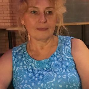 Девушки в Ижевске: Ольга, 53 - ищет парня из Ижевска