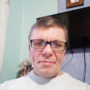 Александр, 49 лет, Братск