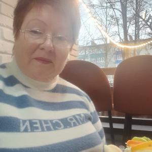 Девушки в Краснодаре (Краснодарский край): Вера, 67 - ищет парня из Краснодара (Краснодарский край)