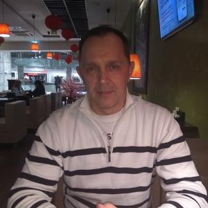 Парни в Химках: Евгений, 59 - ищет девушку из Химок