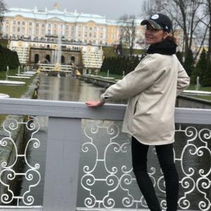 Девушки в Кемерово: Яна, 45 - ищет парня из Кемерово