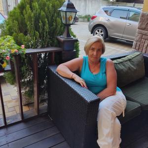 Екатерина, 66 лет, Нижний Новгород
