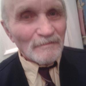 Парни в Старая Русса: Георгий, 87 - ищет девушку из Старая Русса