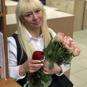 Девушки в Люберцах: Кавкаева Наталья, 53 - ищет парня из Люберец