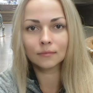 Елена, 42 года, Харьков