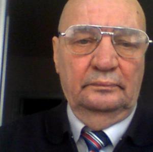 Толя, 60 лет, Псков