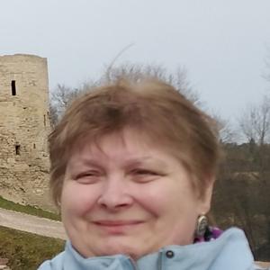 Девушки в Гатчине: Ольга, 58 - ищет парня из Гатчины