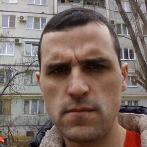 Парни в Волгограде: Владимир, 42 - ищет девушку из Волгограда