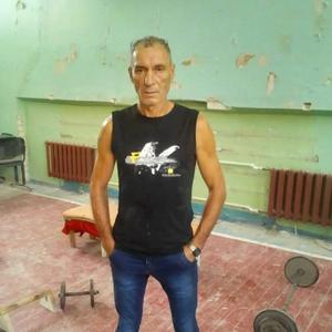 Парни в Волгограде: Андрей, 52 - ищет девушку из Волгограда