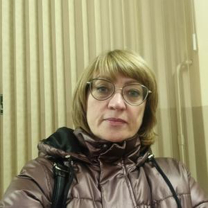 Девушки в Ноябрьске: Наталия, 59 - ищет парня из Ноябрьска