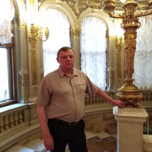 Парни в Санкт-Петербурге: Александр, 68 - ищет девушку из Санкт-Петербурга