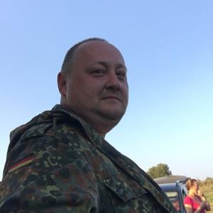Парни в Вологде: Виталий, 46 - ищет девушку из Вологды