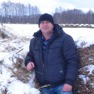 Парни в Приволжске: Александр, 52 - ищет девушку из Приволжска