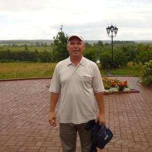 Парни в Среднеуральске: Andrey, 60 - ищет девушку из Среднеуральска