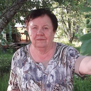 Девушки в Ижевске: Галина, 73 - ищет парня из Ижевска