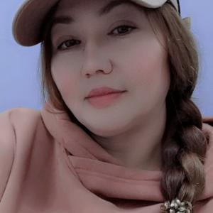 Девушки в Астана: Лилия, 45 - ищет парня из Астана