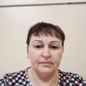 Девушки в Вологде: Марина, 63 - ищет парня из Вологды
