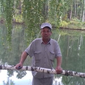 Парни в Бердске: Виктор, 60 - ищет девушку из Бердска