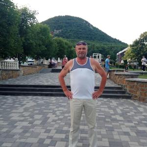 Юрий, 61 год, Новочеркасск