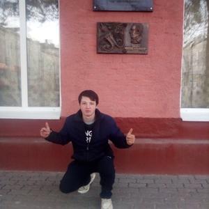 Парни в Азове: Николай, 23 - ищет девушку из Азова