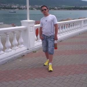 Парни в Ставрополе: Кирилл, 38 - ищет девушку из Ставрополя