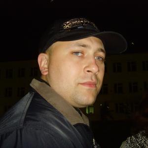 Парни в Тобольске: Владислав, 39 - ищет девушку из Тобольска