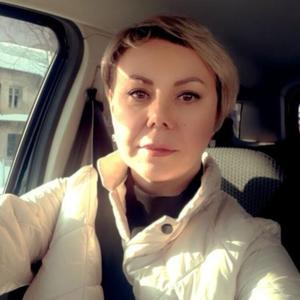 Девушки в Екатеринбурге: Татьяна, 44 - ищет парня из Екатеринбурга