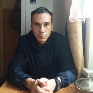 Олег, 48 лет, Калининград