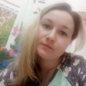 Девушки в Ижевске: Юлия, 29 - ищет парня из Ижевска